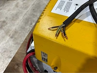 Hawker tc48v100a batterij lader heftruck - afbeelding 6 van  10