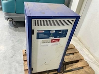 Hawker te 80v 90a acculader - afbeelding 2 van  8