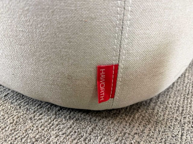 Haworth - poef - pouf - afbeelding 4 van  4