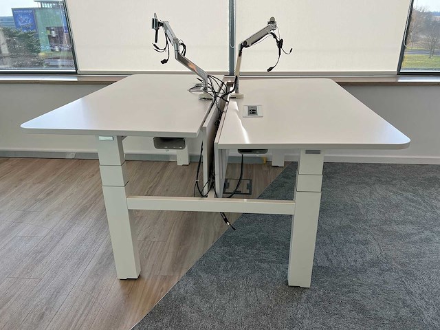 Haworth - your-place - zit/sta elektrisch 2p workbench - bureau - afbeelding 1 van  16