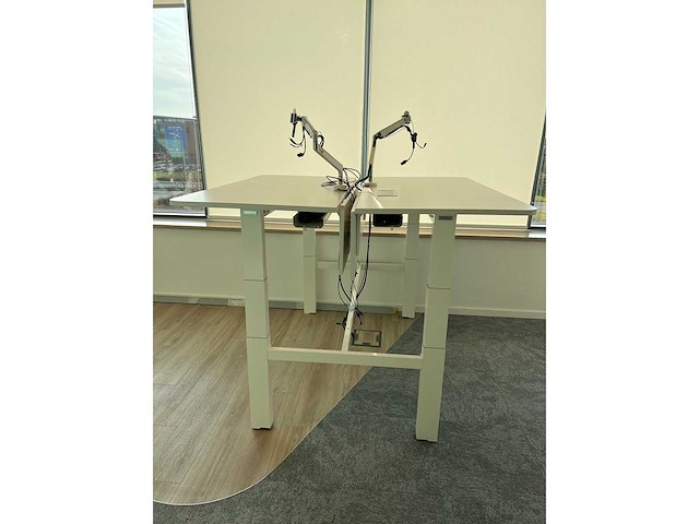 Haworth - your-place - zit/sta elektrisch 2p workbench - bureau - afbeelding 16 van  16