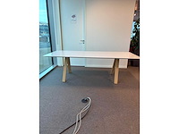 Hay - vergadertafel - afbeelding 1 van  4