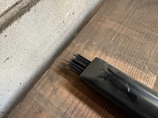 Hazet 9035-5 pneumatische naaldenbikhamer - afbeelding 2 van  4
