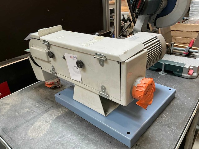 Hbm 100x1220 bandschuurmachine - afbeelding 4 van  6