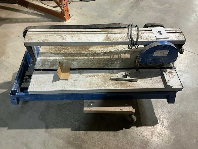 Hbm 10774 tegelzaagmachine - afbeelding 2 van  4