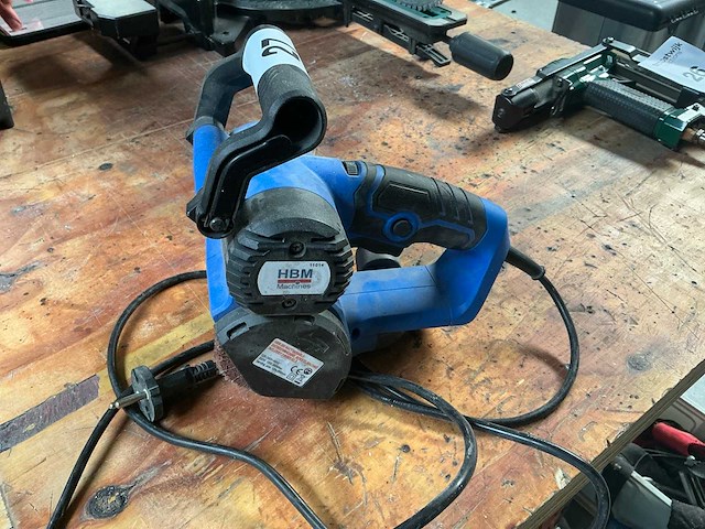 Hbm 11014 borstelmachine - afbeelding 1 van  5