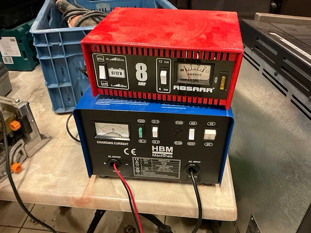 Hbm acculader (2x) - afbeelding 1 van  4