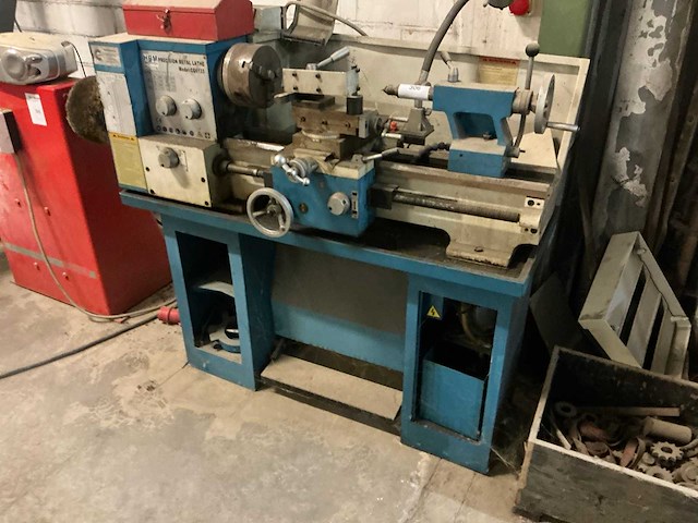 Hbm cq6133 precisie draaibank - afbeelding 1 van  6