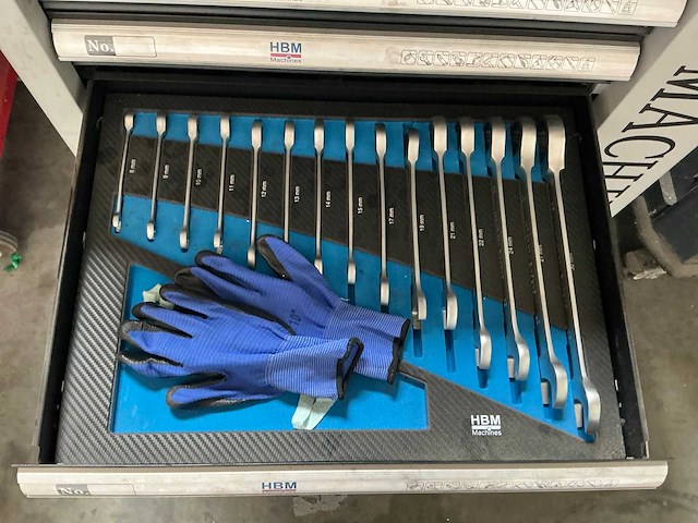 Hbm gereedschapswagen met inhoud - afbeelding 11 van  11