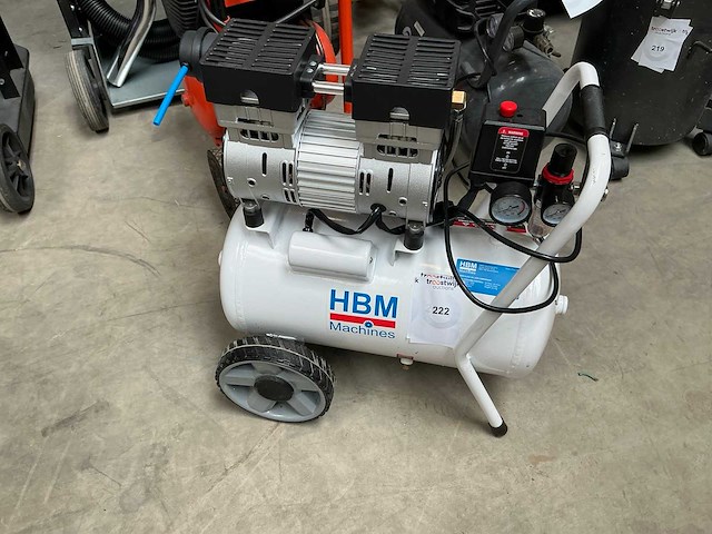 Hbm luchtcompressor - afbeelding 1 van  3