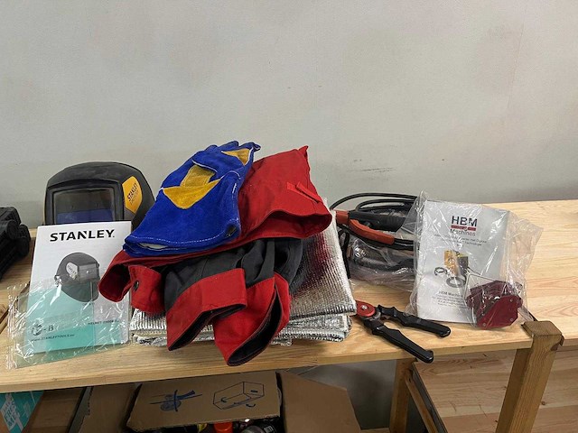 Hbm mig lasapparaat met toebehoren - afbeelding 6 van  24