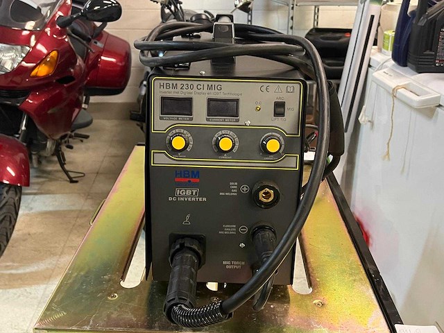 Hbm mig lasapparaat met toebehoren - afbeelding 1 van  24