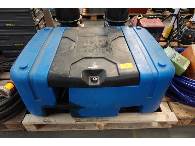 Hbm mobiele dieseltank (200liter met 12v pomp) - afbeelding 1 van  5