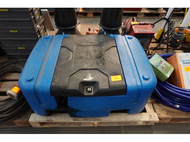 Hbm mobiele dieseltank (200liter met 12v pomp) - afbeelding 2 van  5
