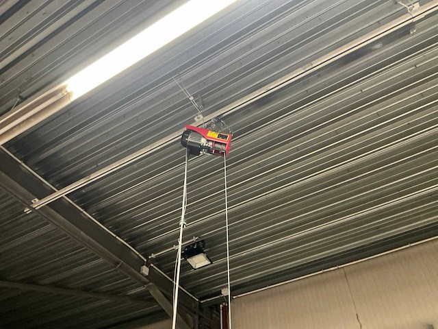 Hbm pa2500 elektrische kettingtakel - afbeelding 2 van  5