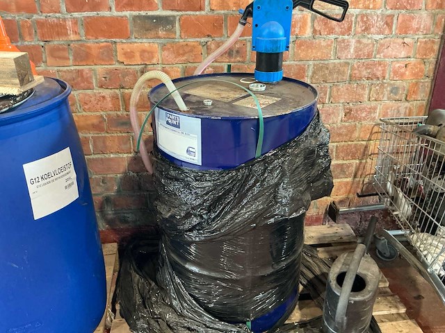 Hd partspoint coolant ll -36 g12+ 205l met handpomp koelvloeistof - afbeelding 1 van  3