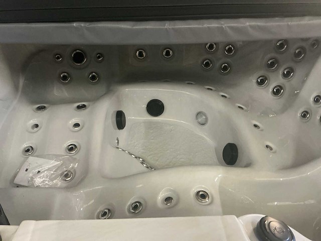 Heaven 333e jacuzzi - afbeelding 12 van  14
