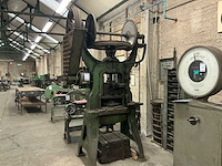 Heavy duty schroefpersmachine - afbeelding 1 van  9