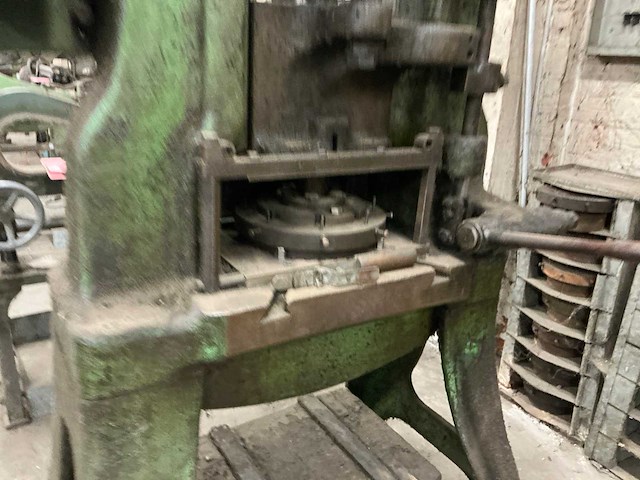 Heavy duty schroefpersmachine - afbeelding 6 van  9