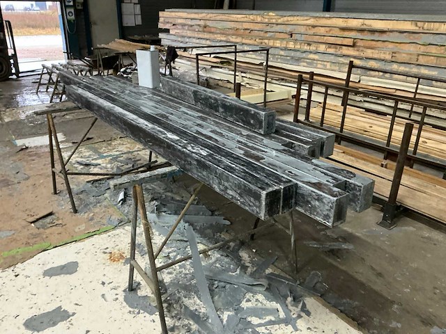 Heavy duty stalen tafel - afbeelding 4 van  14