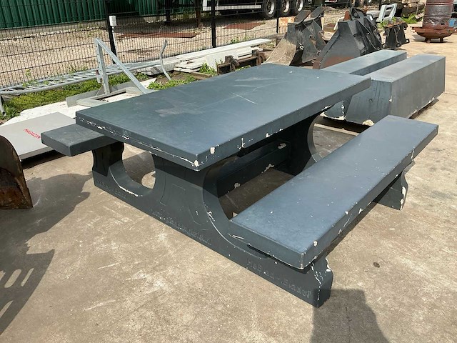 Heblad picknicktafel 180 x 192 x 75 terrastafel - afbeelding 1 van  4