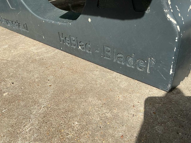 Heblad picknicktafel 180 x 192 x 75 terrastafel - afbeelding 4 van  4