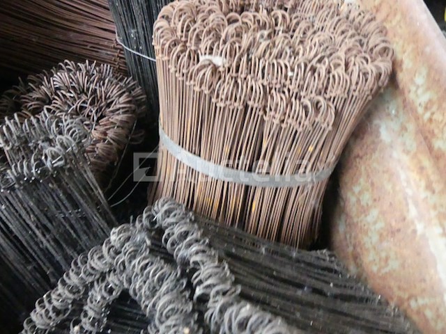 Hechtingsnietjes voor gewapend beton - afbeelding 8 van  8