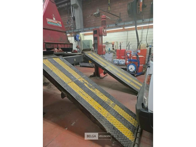 Hefbrug 22 ton - afbeelding 14 van  17