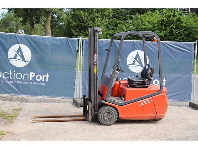 Heftruck bt cbe 1.5t elektrisch 1500kg 2002 - afbeelding 1 van  1