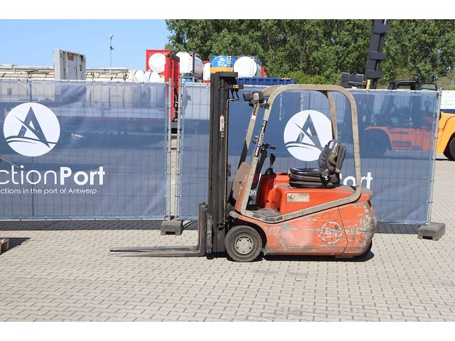 Heftruck bt cbe 15t elektrisch 1500kg 4.5m 2004 - afbeelding 1 van  1