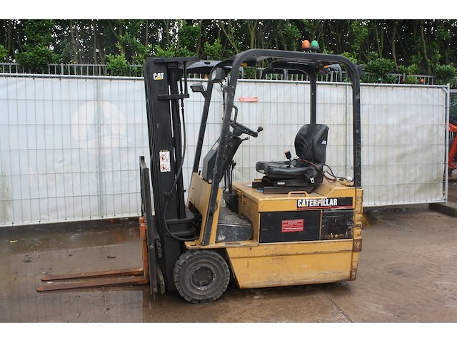 Heftruck caterpillar d-ep15t elektrisch 1044kg 4.3m 1998 - afbeelding 1 van  1