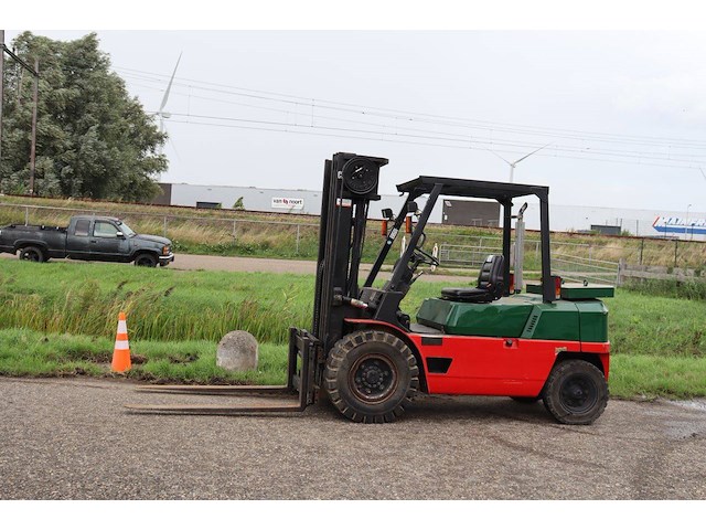 Heftruck caterpillar dp40 diesel 4000kg 5.0m 1996 - afbeelding 1 van  1