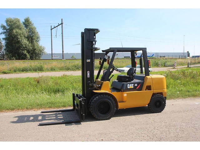 Heftruck caterpillar dp45k-2 diesel 4500kg 6.0m 2007 - afbeelding 1 van  1