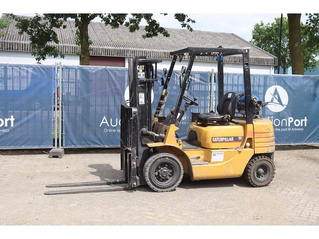 Heftruck caterpillar gp25 lpg 2500kg 1997 - afbeelding 1 van  1