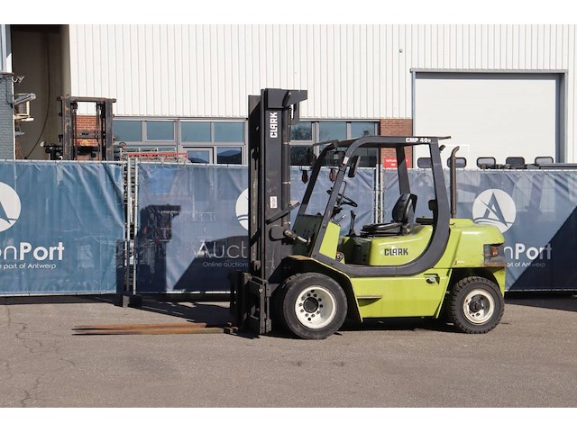 Heftruck clark cmp 40d diesel 4000kg 4m 2000 - afbeelding 1 van  1