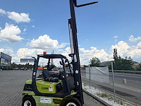 Heftruck clark co25d diesel 2500kg 4.8m 2012