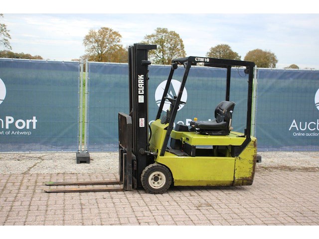 Heftruck clark ctm 16 elektrisch 1170kg 4.97m - afbeelding 1 van  1