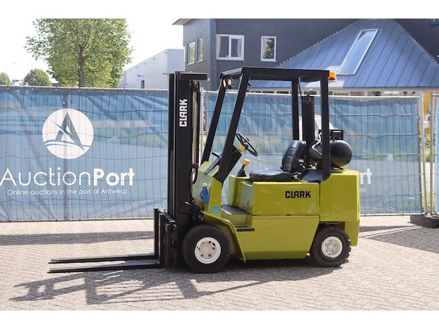 Heftruck clark gpm-20s lpg 2000kg 3.0m 1994 - afbeelding 1 van  1