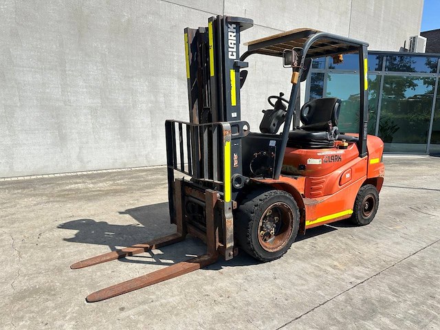 Heftruck clark gts30d diesel 2018 - afbeelding 1 van  1