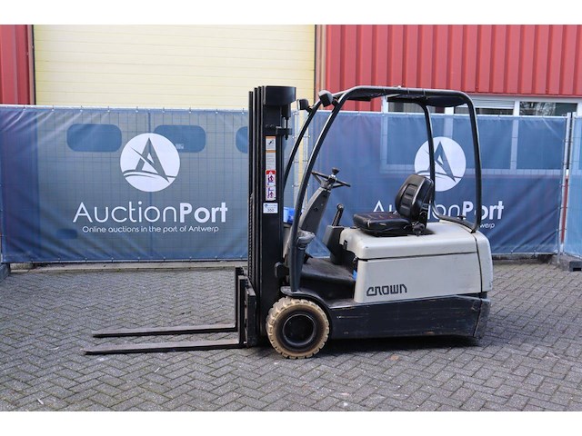 Heftruck crown sc3018 opt3 elektrisch 1800kg 4.3m 1997 - afbeelding 1 van  1