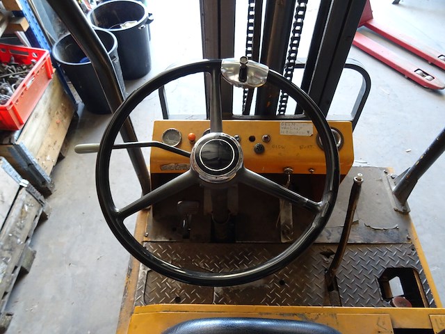 Heftruck datsun - afbeelding 4 van  14