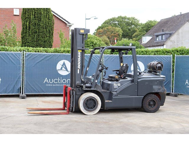 Heftruck doosan g55c-7 lpg 5500kg 5.92m 2019 - afbeelding 1 van  1