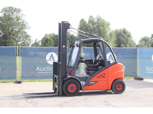 Heftruck fenwick-linde h30d-02 diesel 3000kg 4.6m 2013 - afbeelding 1 van  1