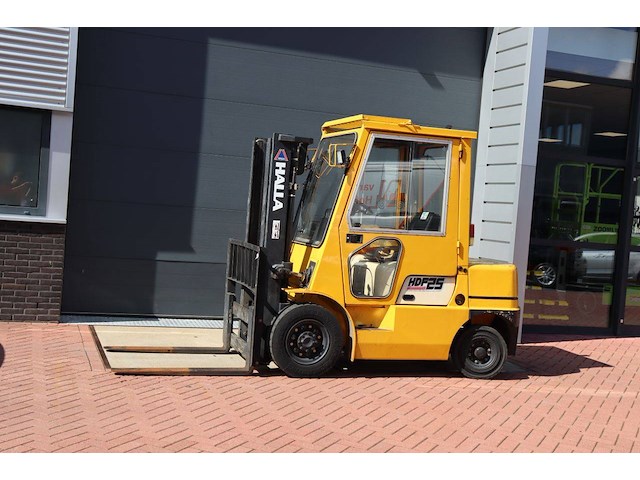 Heftruck halla hdf25 diesel 2500kg - afbeelding 1 van  1