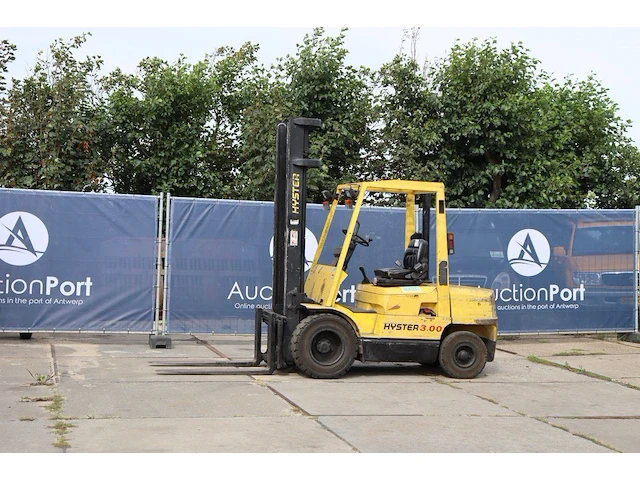 Heftruck hyster h3.00xm diesel 3000kg 4.2m 2000 - afbeelding 1 van  1