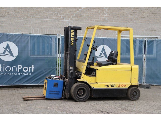 Heftruck hyster j3.00xm elektrisch 3000kg 3.2m 1998 - afbeelding 1 van  1