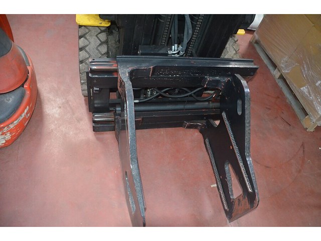 Heftruck hyundai 15l-7m serienummer hhkhhh13eg0000454 met doosklemmen - afbeelding 10 van  19