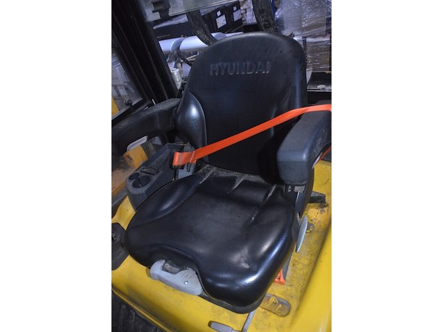 Heftruck hyundai 15l-7m serienummer hhkhhh13eg0000454 met doosklemmen - afbeelding 14 van  19