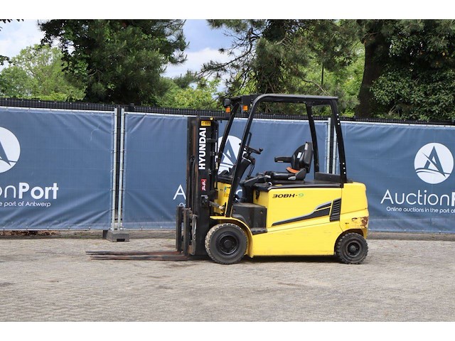 Heftruck hyundai 30bh-9 elektrisch 3000kg 4.05m 2016 - afbeelding 1 van  1