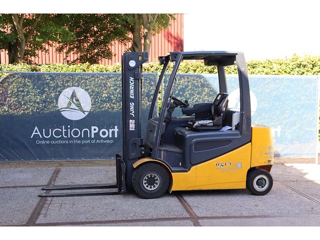 Heftruck jungheinrich efg 425s elektrisch 2400kg 2014 - afbeelding 1 van  1